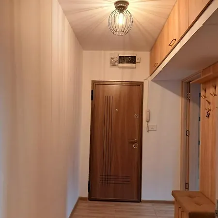 Tomis Nord - Newly Renovated Apartment